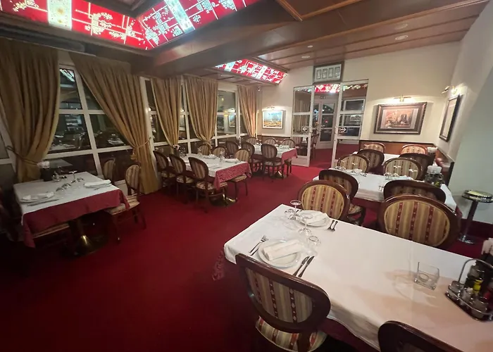 Hotel Zephyr - Plovanija 3*