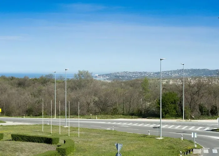 Hotel Zephyr - Plovanija 3*